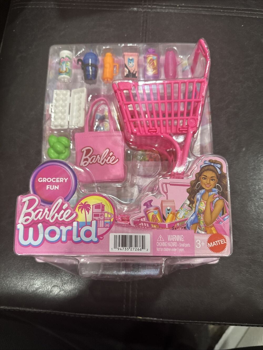 Barbie Grocery Fun Playset NEW IN BOX!!